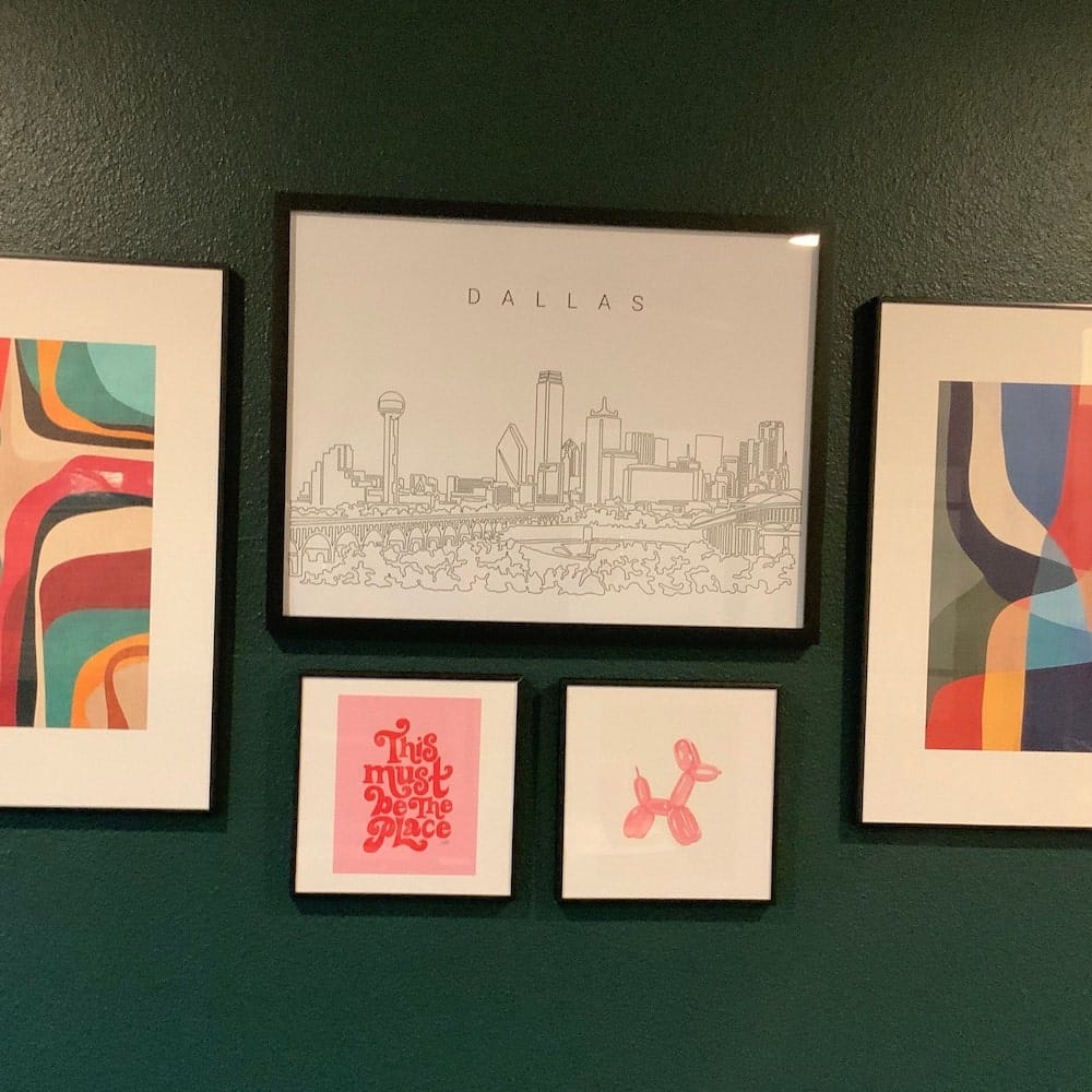 Review – Suzy – Framed Dallas