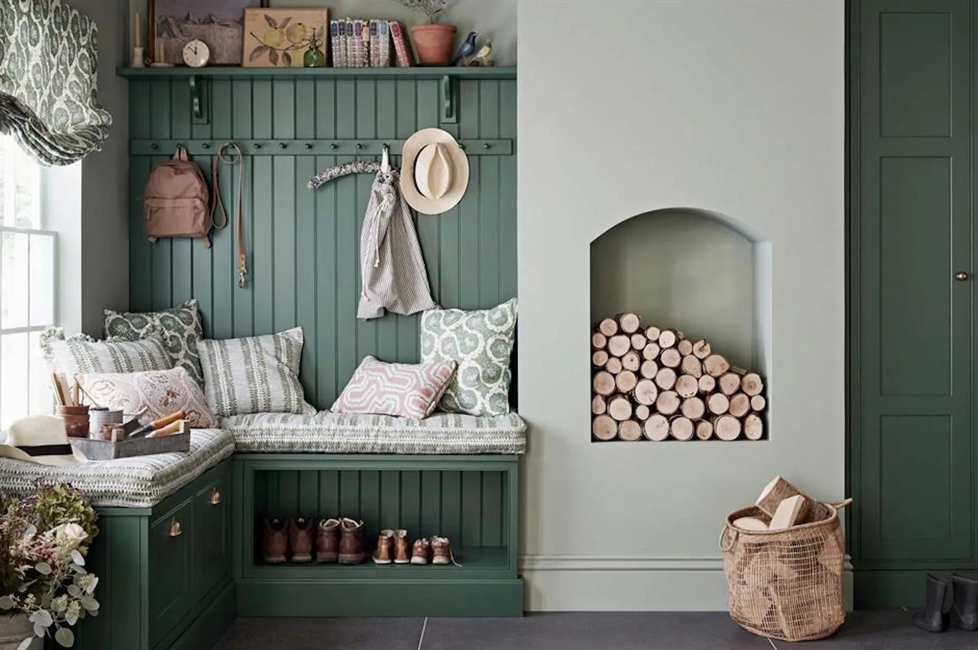 How to Create a Cottagecore Aesthetic in Your Modern Home 4 cottagecore aesthetic interior design natural materials