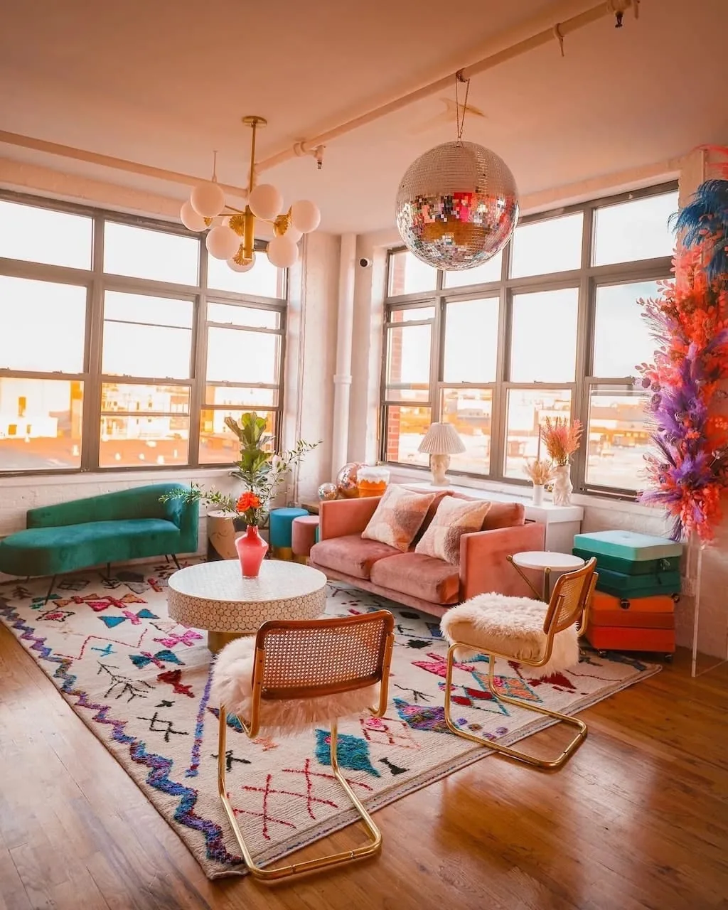 Colorful Eclectic Home Decor & Inspiration For Every Room (With Product Gallery) 4 colorful eclectic home decor disco ball living room