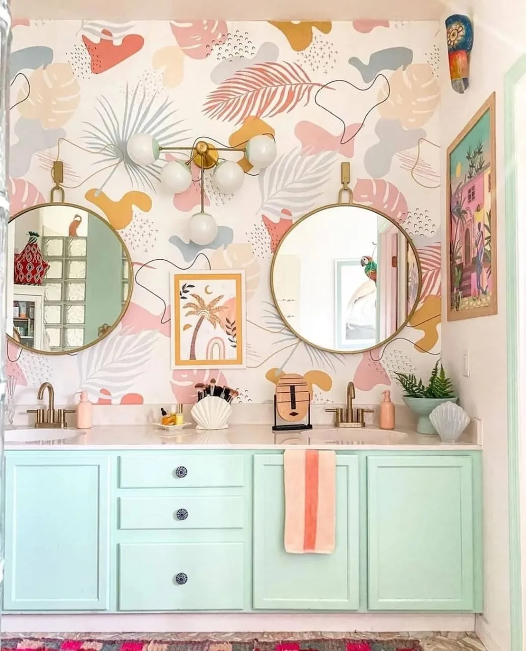 Colorful Eclectic Home Decor & Inspiration For Every Room (With Product Gallery) 12 colorful eclectic home decor pastel bathroom
