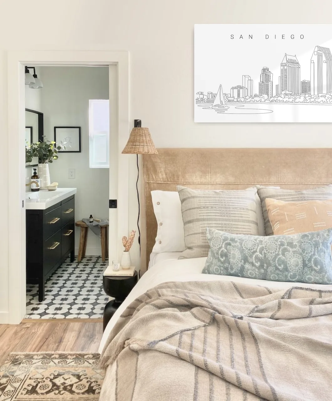 Boho Meets Beach: How to Design the Coastal Boho Interior of Your Dreams 11 coastal boho interior beach design san diego art