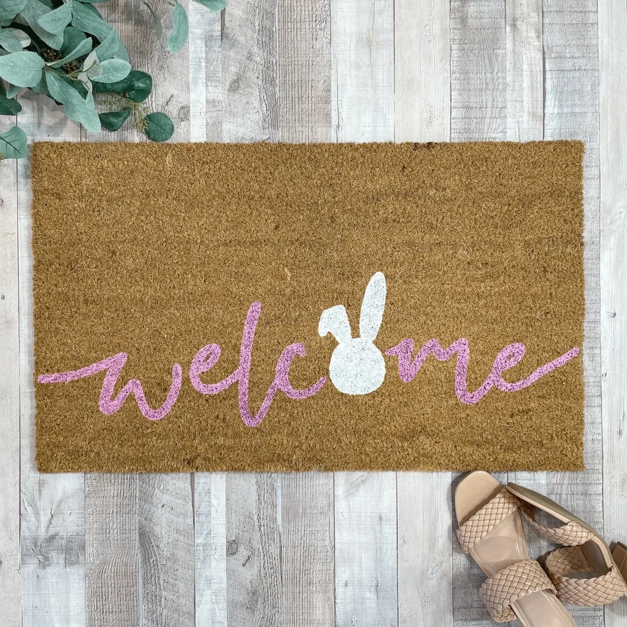 20+ Charming Easter Front Porch Decor Ideas - With Products You'll Love 17 easter front porch decor ideas doormat