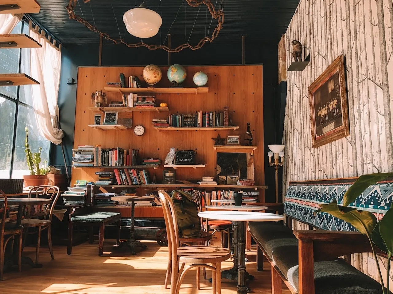 11 Aesthetic Coffee Shop Decor Ideas That'll Keep Customers Coming Back 8 coffee shop decor ideas natural materials