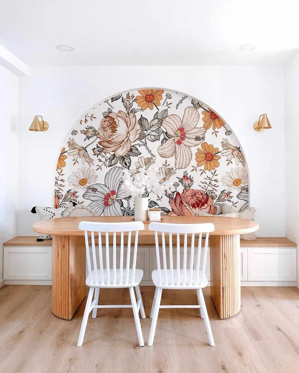 wallpaper accent wall trends dining room alcove pastel florals