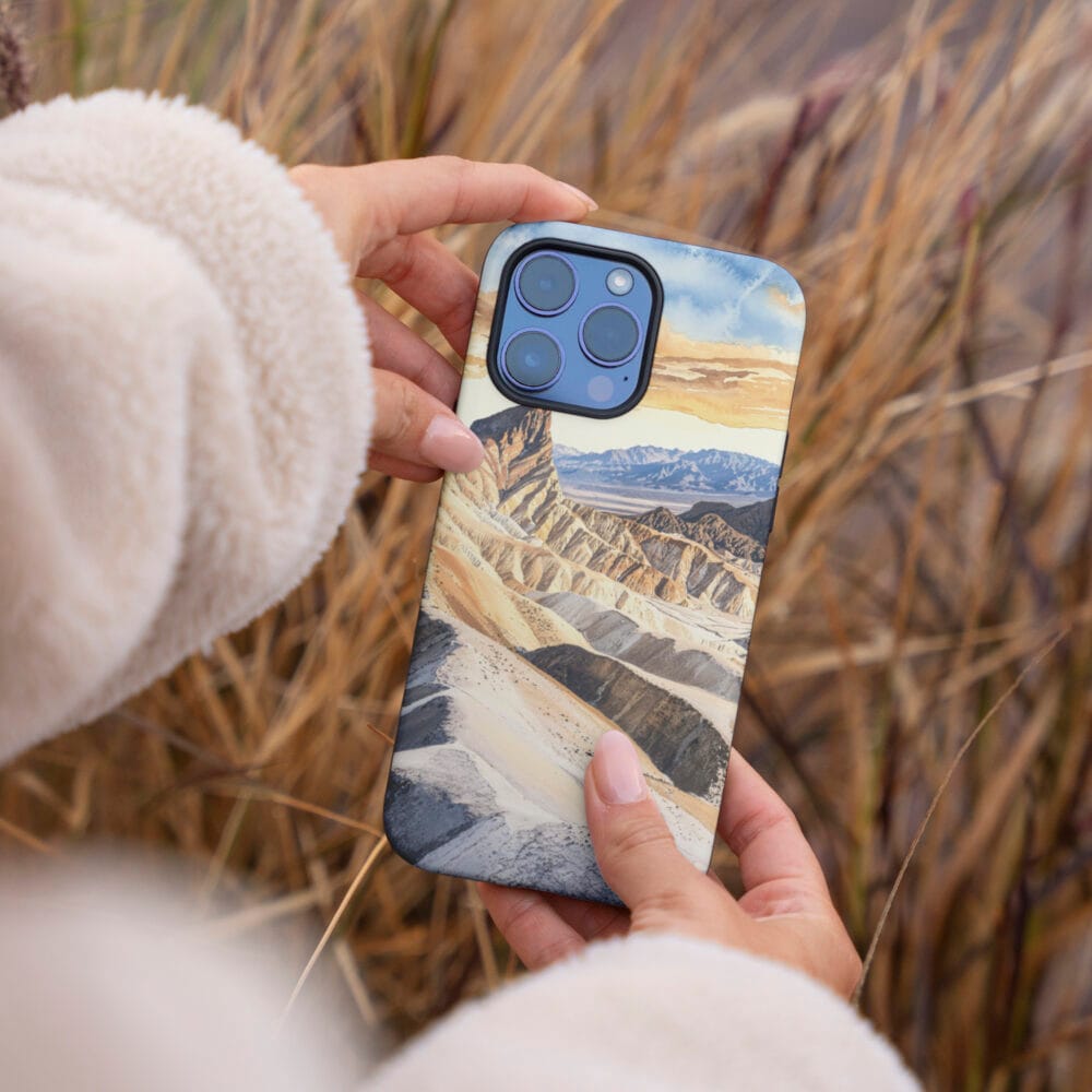 04 - Death Valley National Park Phone Case - Female hand.jpg 04 - Death Valley National Park Phone Case - Female hand.jpg