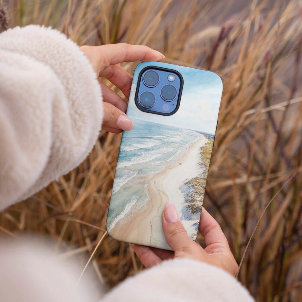 04 - Outer Banks NC Phone Case - Female hand.jpg 04 - Outer Banks NC Phone Case - Female hand.jpg