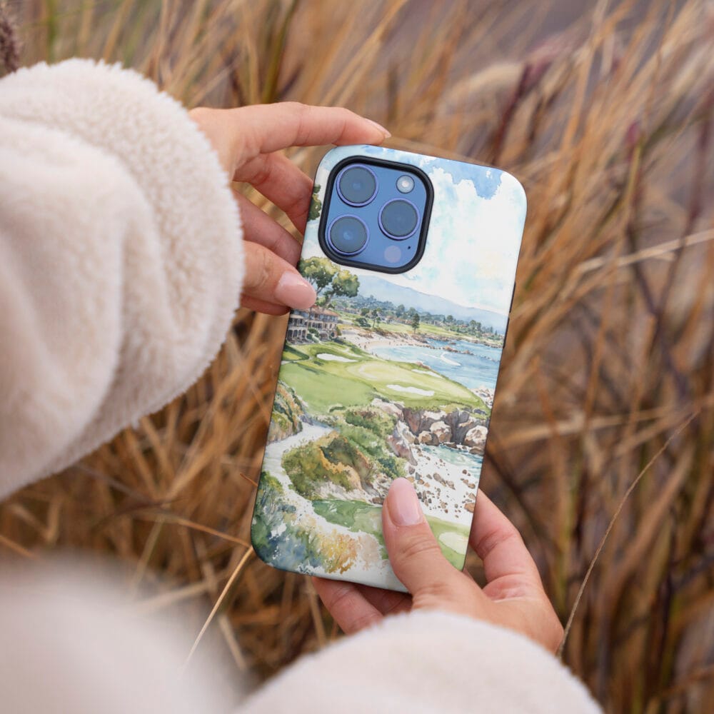 04 - Pebble Beach Phone Case - Female hand.jpg 04 - Pebble Beach Phone Case - Female hand.jpg